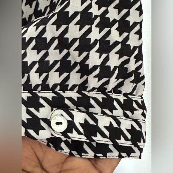 Kardashian Kollection Blouse Houndstooth Bow Long Sleeve Dark Academia Sz XS - Picture 4 of 9